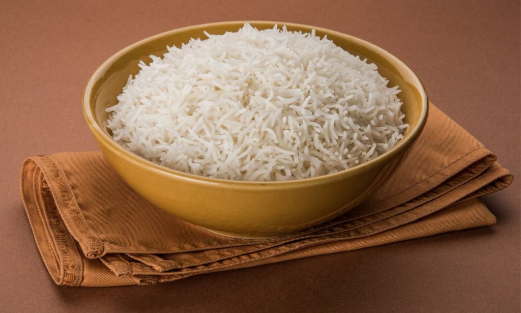 How Long Can Cooked Rice Stay in Meal Prep Containers?
