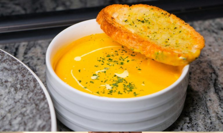 What Are the Best Gluten-Free Flours for Thickening Soups?