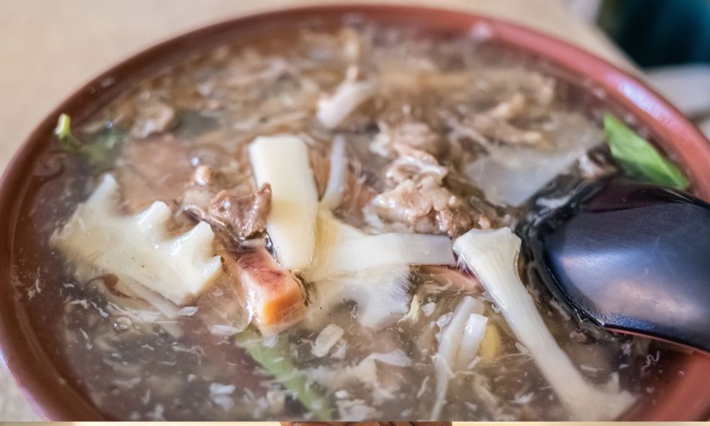 What Are the Best Gluten-Free Flours for Thickening Soups?