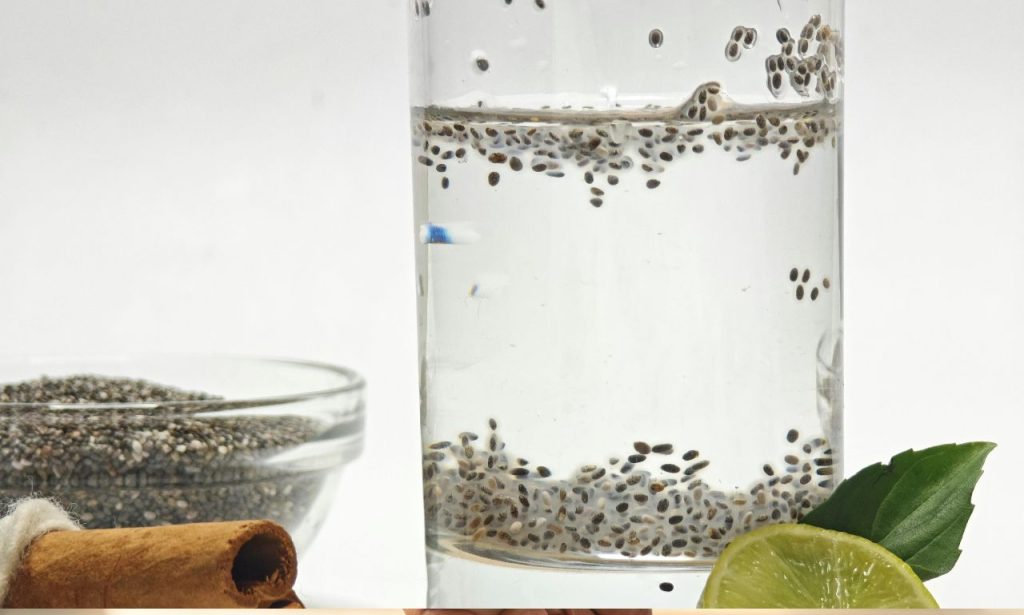 What are the Best Fruits for Naturally Flavored Water?