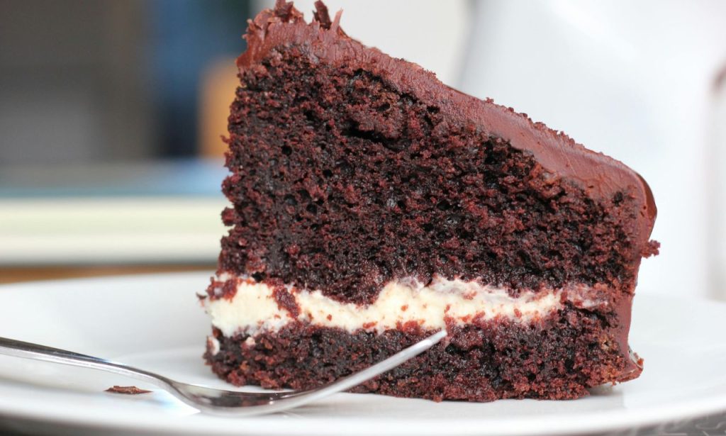 Can You Reduce Sugar Without Ruining Cake Texture?